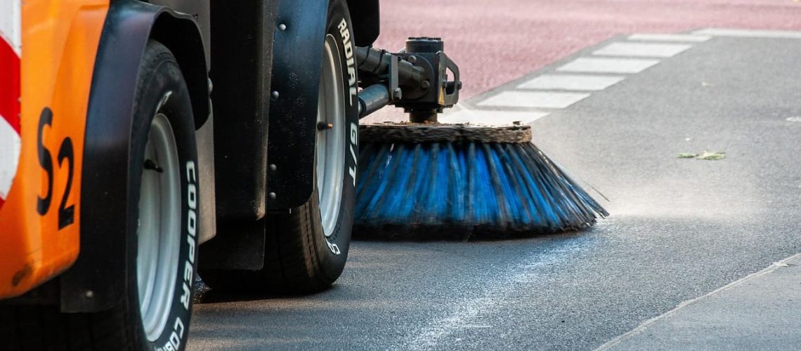 sweeper-7218811_1280 (1)